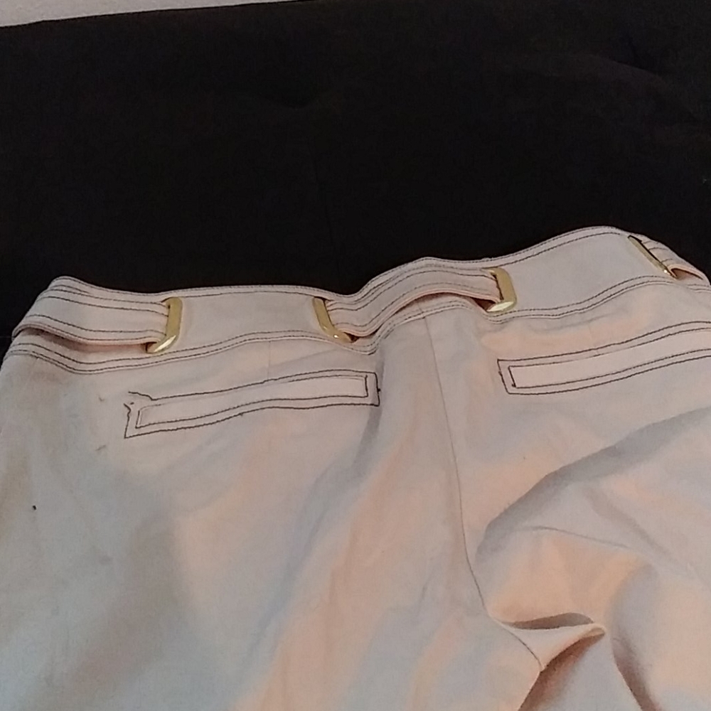 Pants - Picture 3 of 4